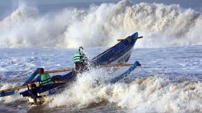 Gelombang Tinggi 2,5 Meter Ancam Nias, BMKG Keluarkan Peringatan