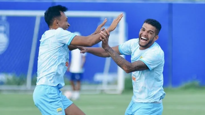 Prediksi Skor Persib Bandung vs PSBS Biak: Maung Bandung Diunggulkan