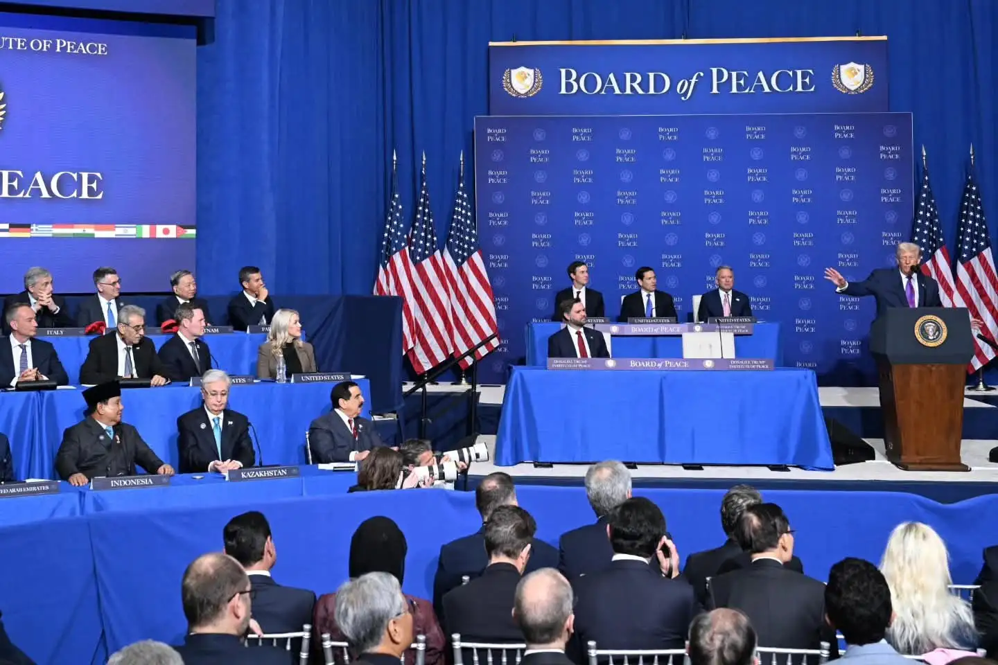 Prabowo Hadiri Forum Board of Peace Bahas Rekonstruksi Gaza