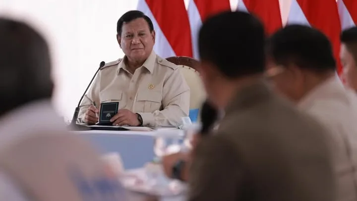 Presiden Tinjau Huntara di Aceh Tamiang, 600 Unit Siap Diserahkan Januari 2026