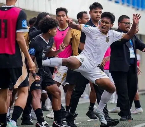 Bukan Cuma Panas, EPA U-20 Berubah Brutal, Dewa United Murka