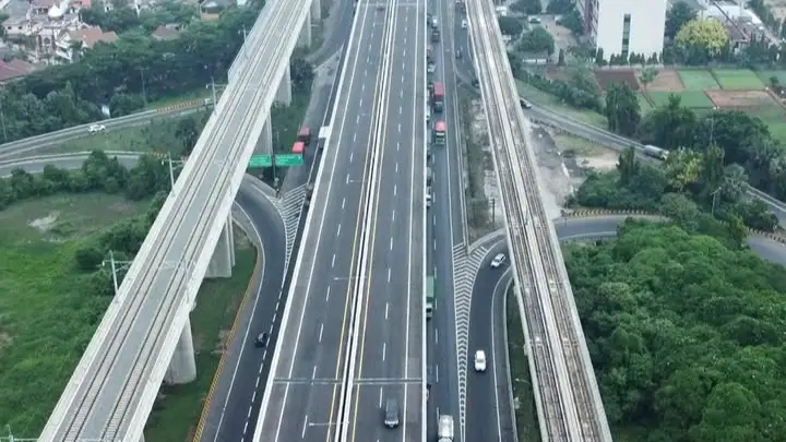 Tol Japek II Selatan Diklaim Pangkas Waktu Jakarta–Bandung
