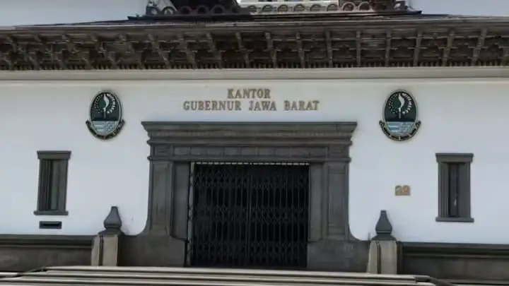 Proyek Gedung Sate Rp15,8 M: Halaman Dibongkar, Ini Tujuannya