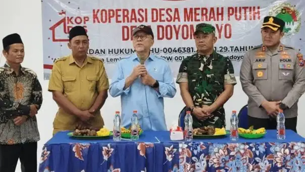 Menko Pangan Zulhas Jadikan Koperasi Desa Penopang MBG